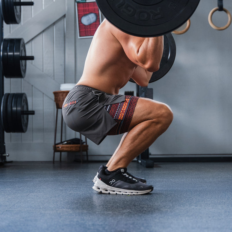 ManashortCharcoalfrontsquatb_8